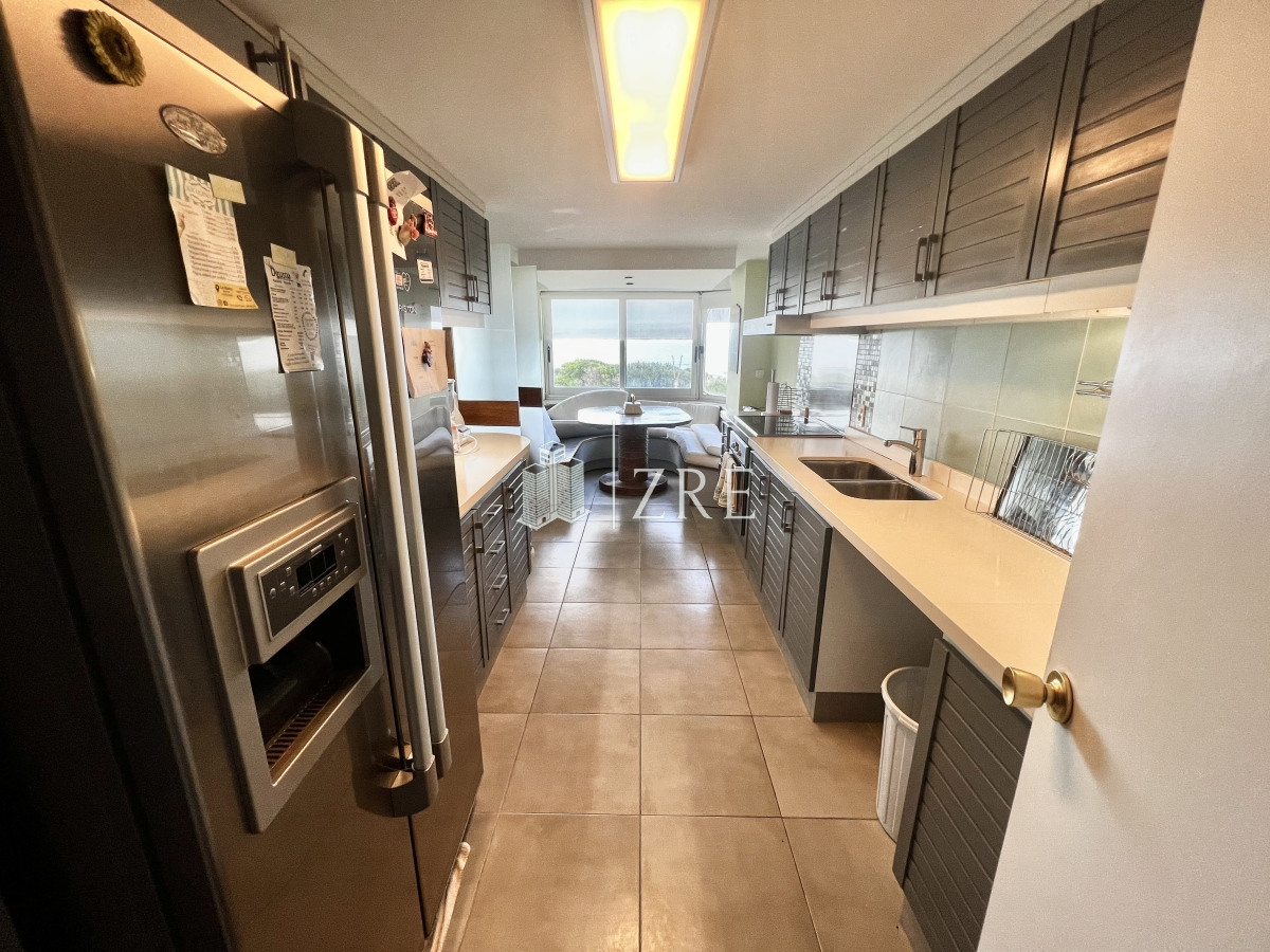 Apartamento ID.122 - Venta Penthouse Primera línea Brava