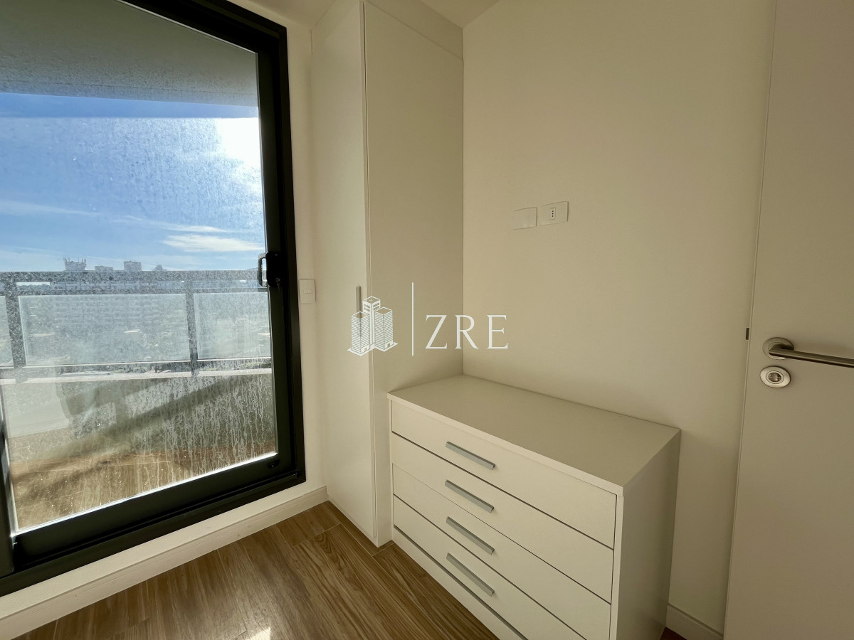 Apartamento ID.562 - Venta apartamento 1 dormitorio. Playa brava Punta del Este 