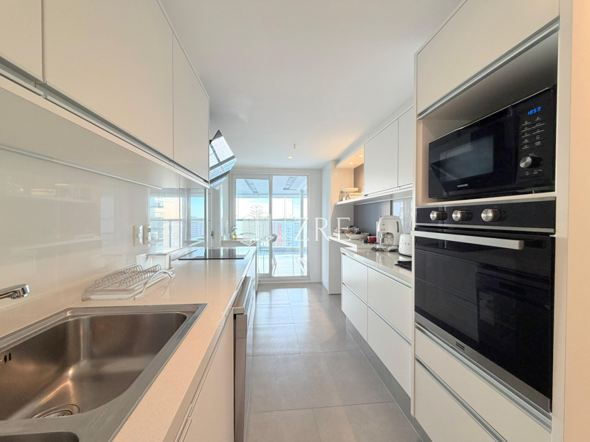 Apartamento ID.1266 - Venta apartamento 2 dormitorios en Mansa Punta del Este