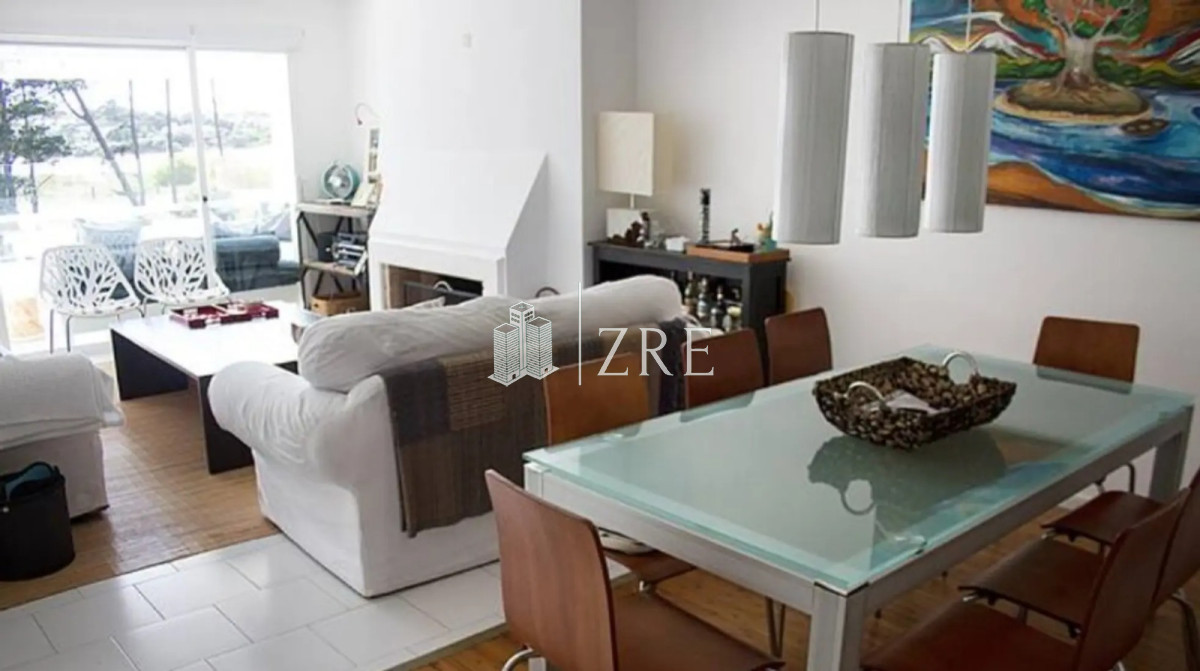 Apartamento ID.234 - Venta apartamento  2 dormitorios. Playa brava, Punta del Este 