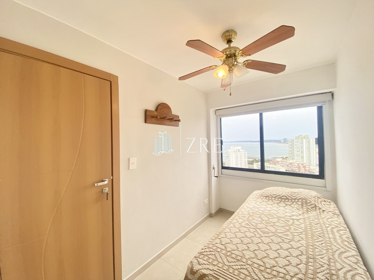 Apartamento ID.279 - Venta apartamento 4 dormitorios playa brava Punta del Este