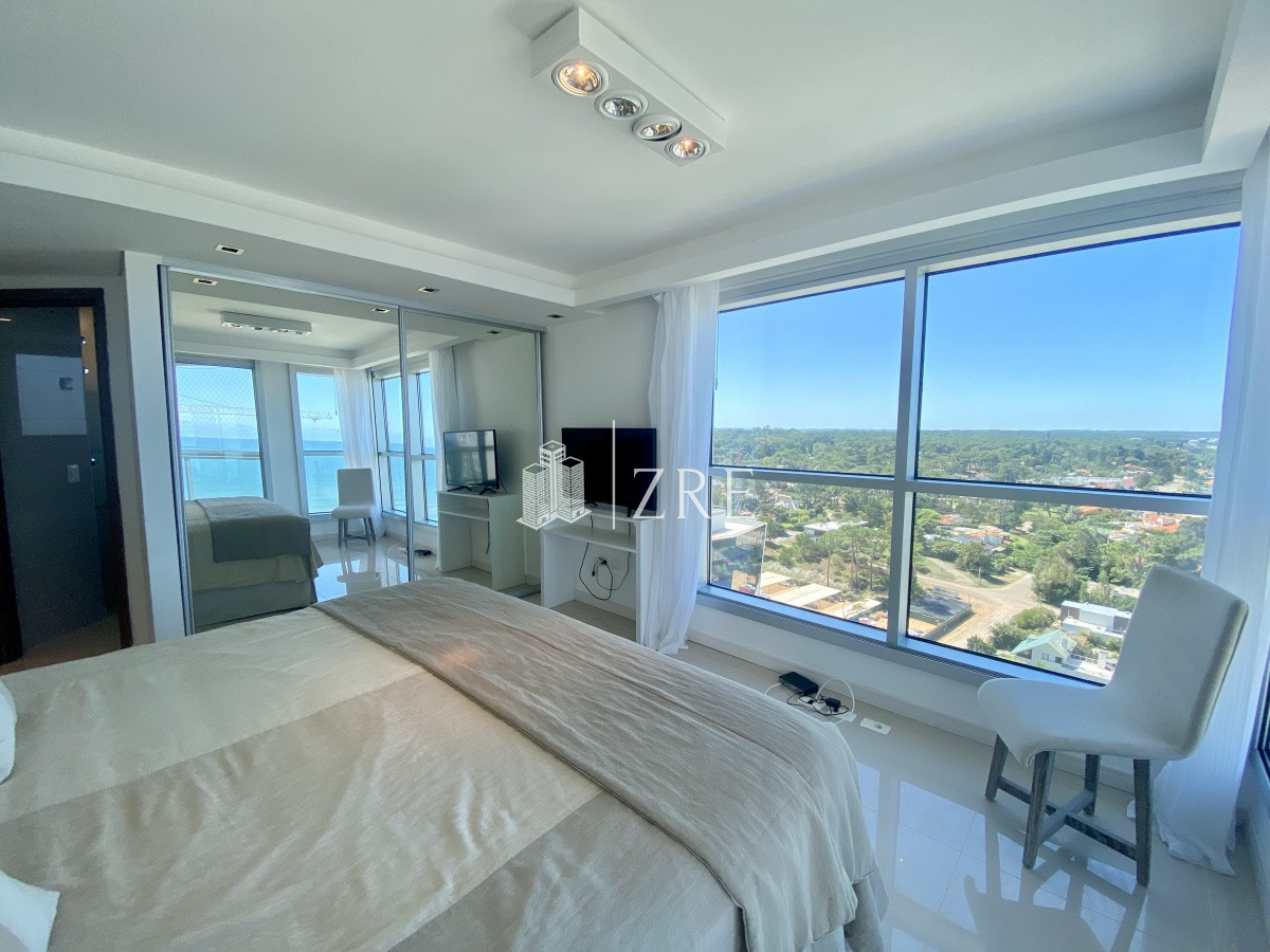 Apartamento ID.244 - Venta apartamento 3 dormitorios punta del este