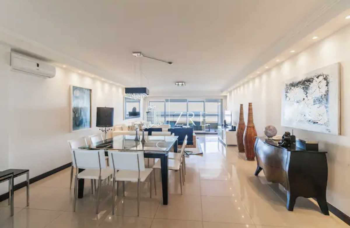 Apartamento ID.719 - Alquiler apartamento en Punta del Este con espectacular vista al Mar - 4 dormitorios