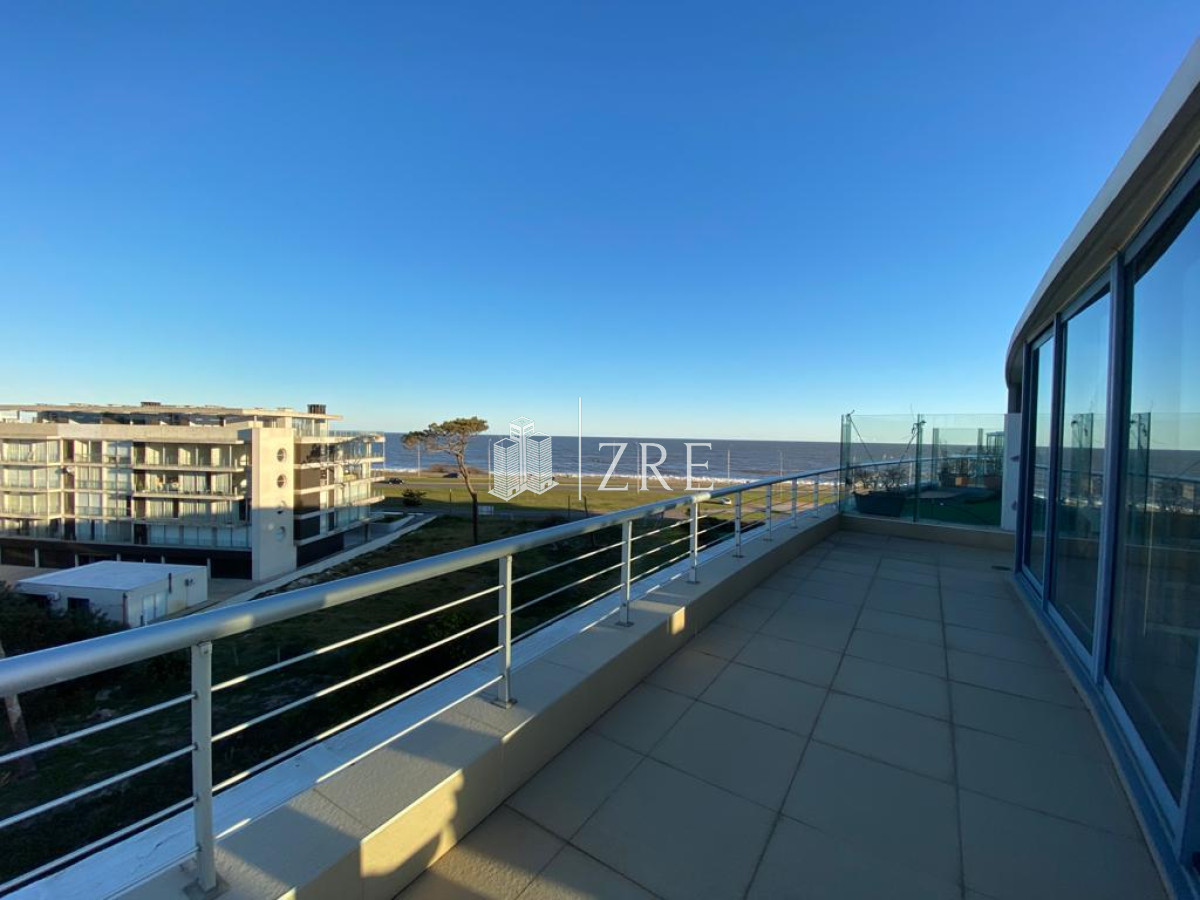 Apartamento ID.927 - Venta Pent-house en Terrazas de la Laguna, Punta del Este