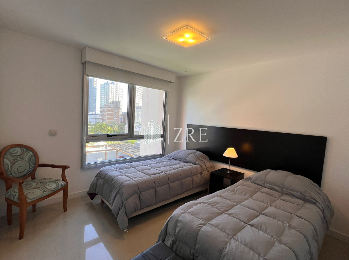 Apartamento ID.544 - Venta apartamento 3 dormitorios, punta del este, maldonado