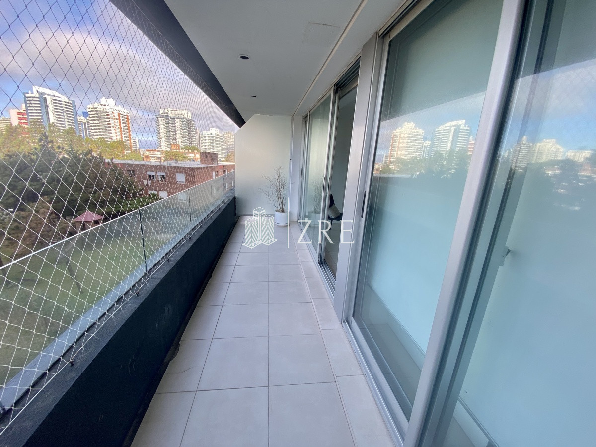 Apartamento ID.1253 - Venta apartamento 3 dormitorios, Punta del Este 