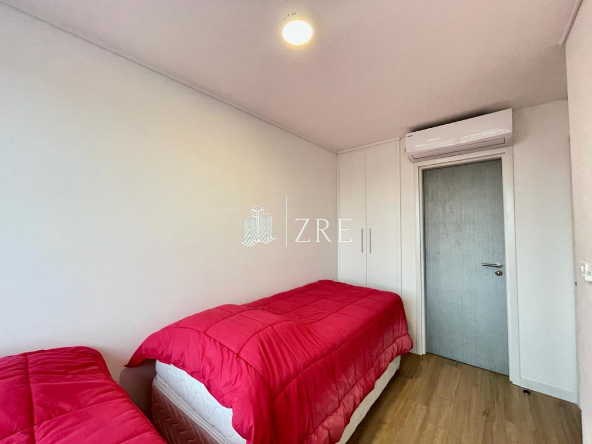 Apartamento ID.194 - Venta apartamento - 2 dormitorios. Playa mansa Punta del Este 