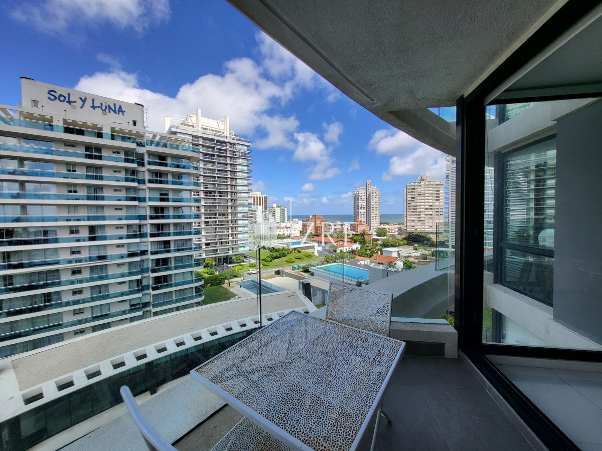 Apartamento ID.1354 - Venta de apartamento de 1 dormitorio y medio en Punta del Este
