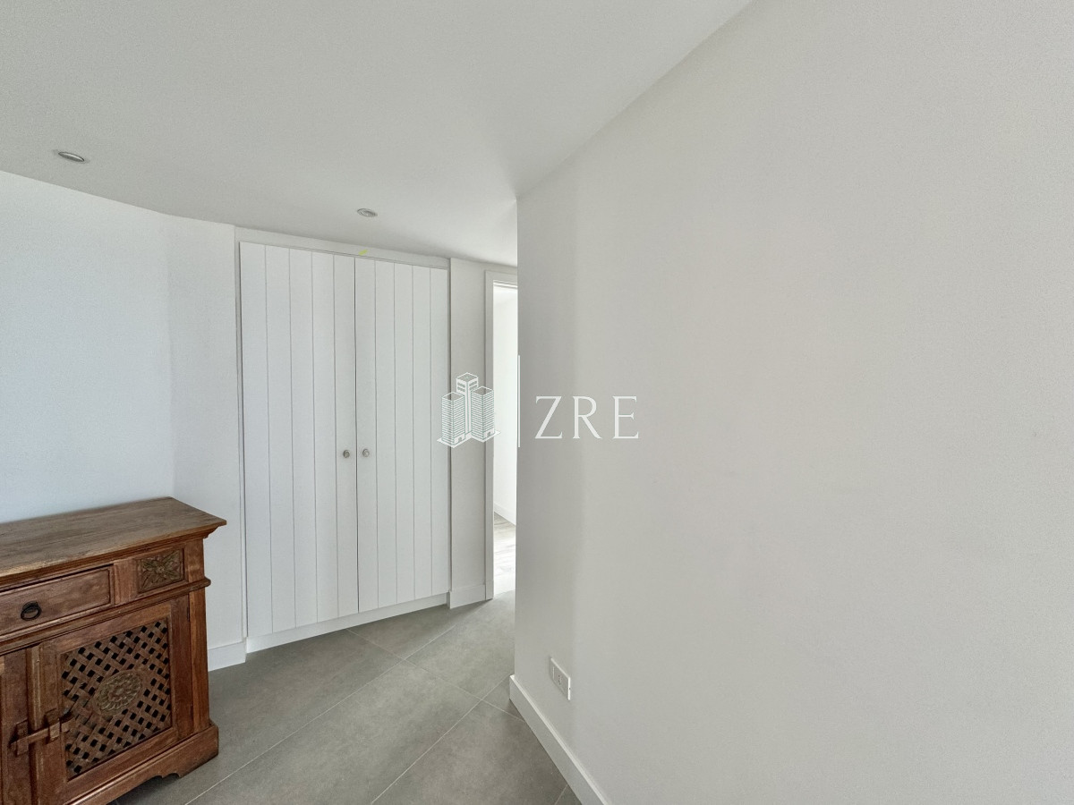 Apartamento ID.805 - Venta apartamento  2 Dormitorios + Servicio.