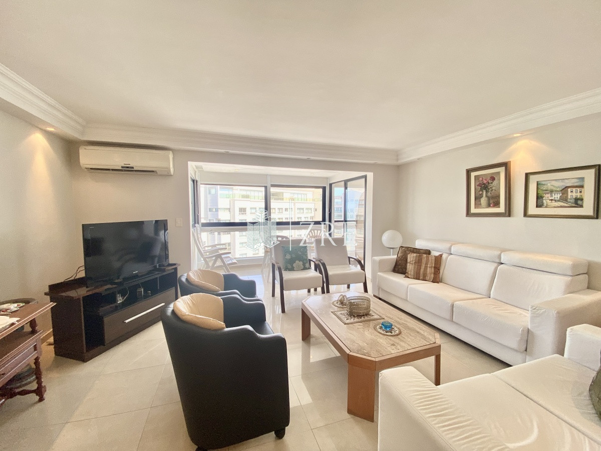 Apartamento ID.279 - Venta apartamento 4 dormitorios playa brava Punta del Este