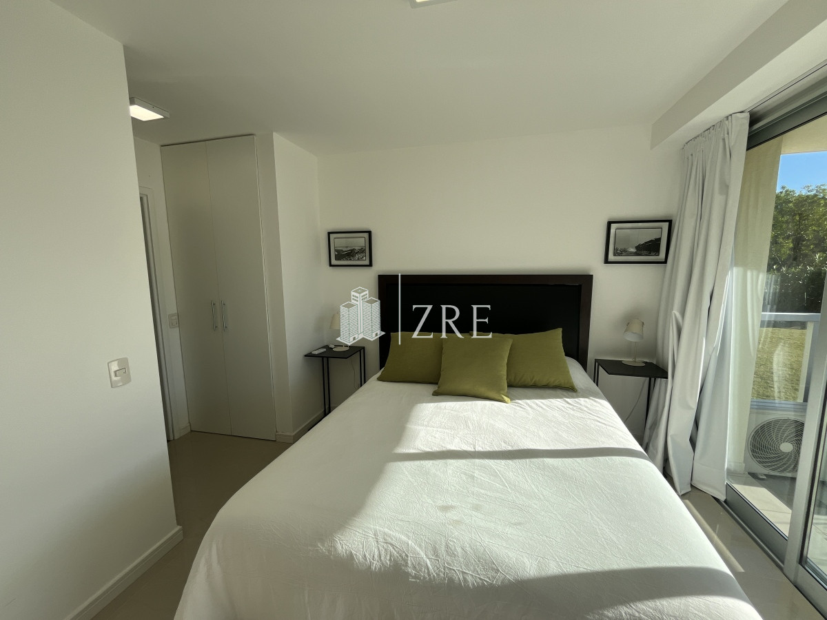 Apartamento ID.233 - Venta apartamento 3 dormitorios playa brava Punta del Este 