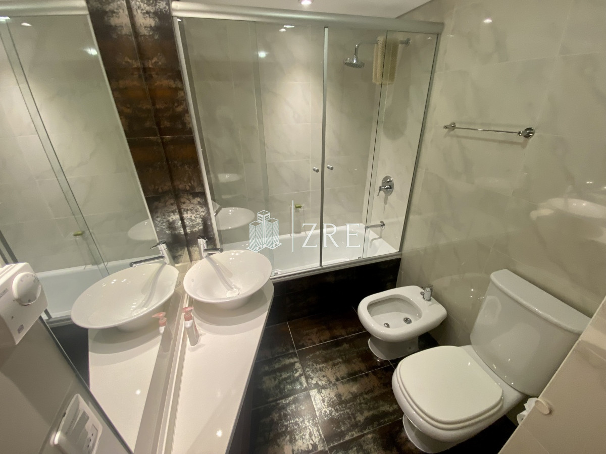 Apartamento ID.226 - Venta apartamento 2 dormitorios Punta del Este 