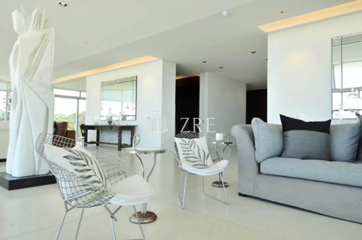 Apartamento ID.908 - Venta apartamento 5 dormitorios playa brava Punta del Este 