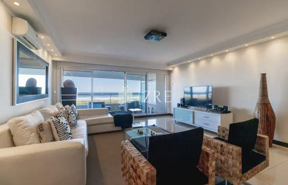 Apartamento ID.719 - Alquiler apartamento en Punta del Este con espectacular vista al Mar - 4 dormitorios