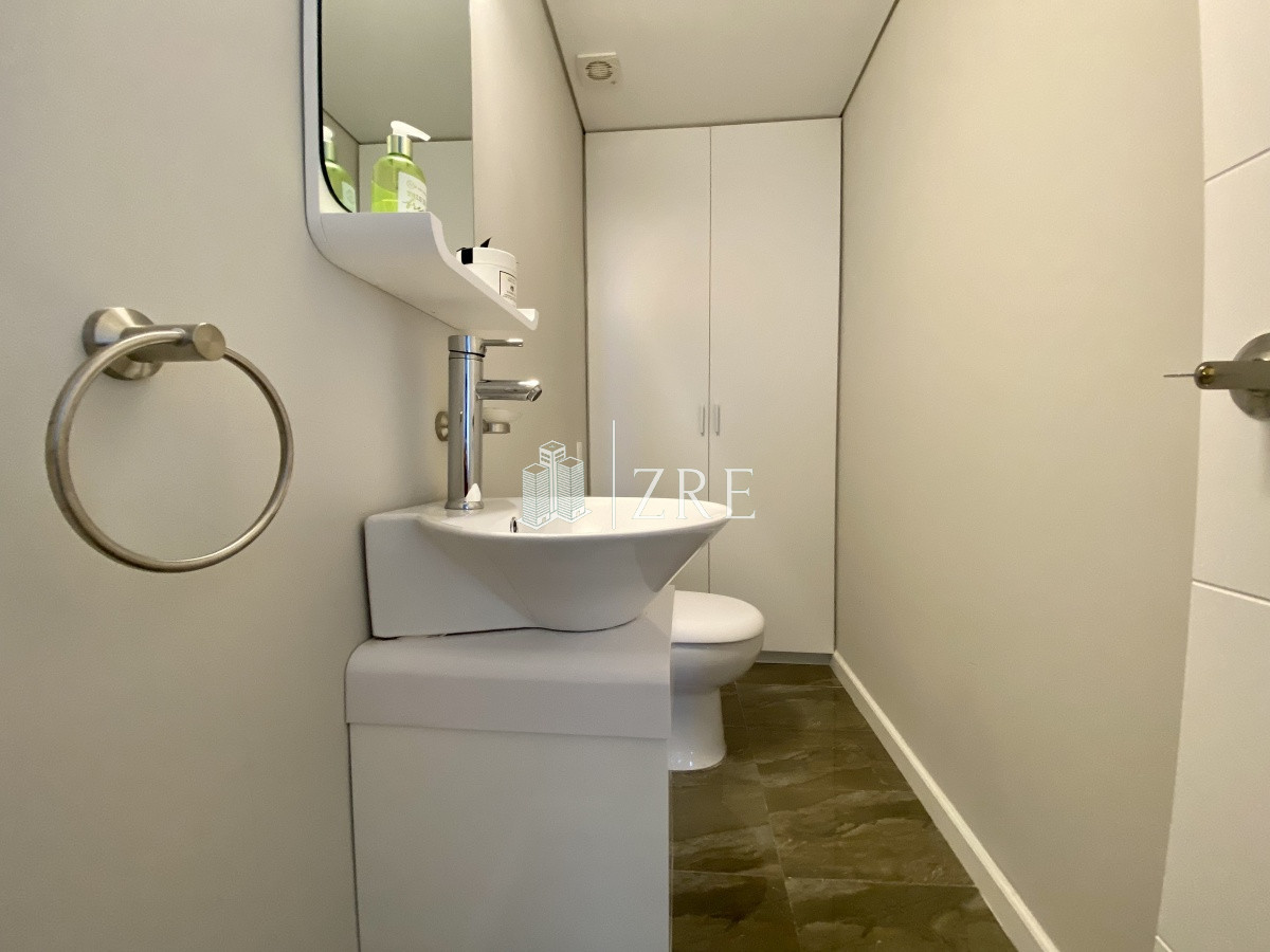 Apartamento ID.352 - Venta apartamento 2 dormitorios playa mansa Punta del Este 