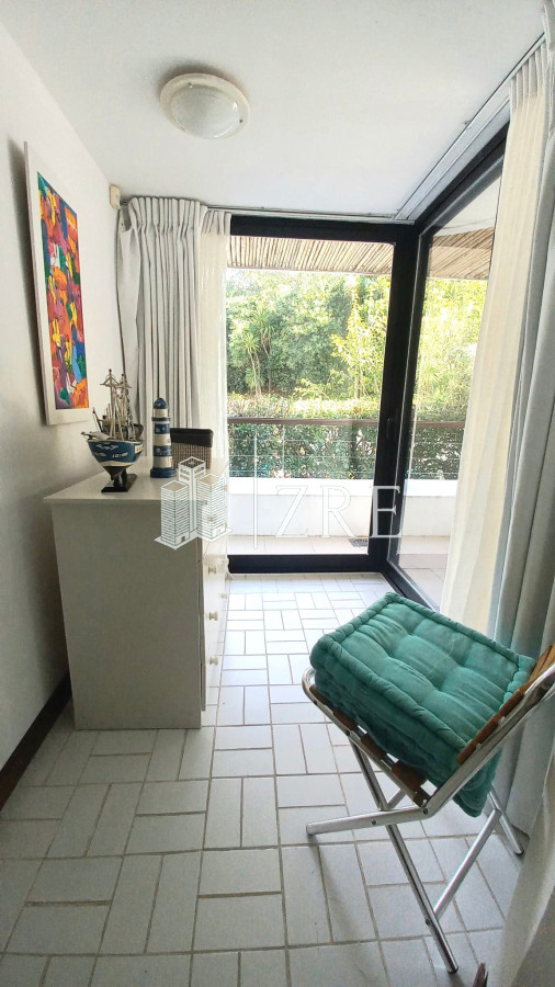 Apartamento ID.175 - Venta - Alquiler Departamento - 3 Dormitorios 3 baños + Servicio - Playa Brava   