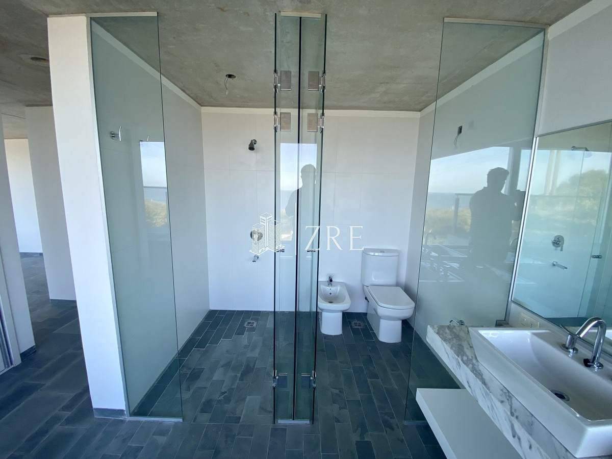 Apartamento ID.340 - Venta apartamento 3 dormitorios Punta del Este
