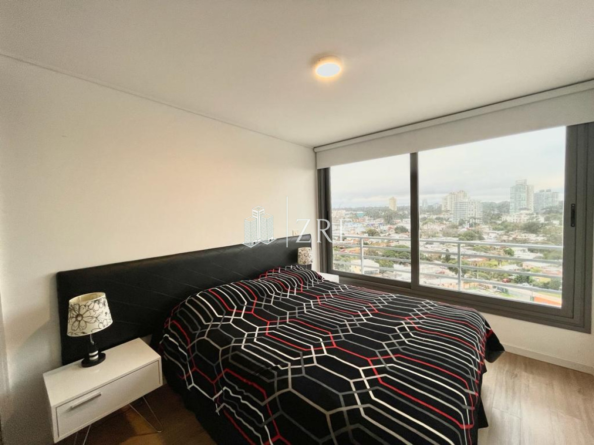 Apartamento ID.194 - Venta apartamento - 2 dormitorios. Playa mansa Punta del Este 