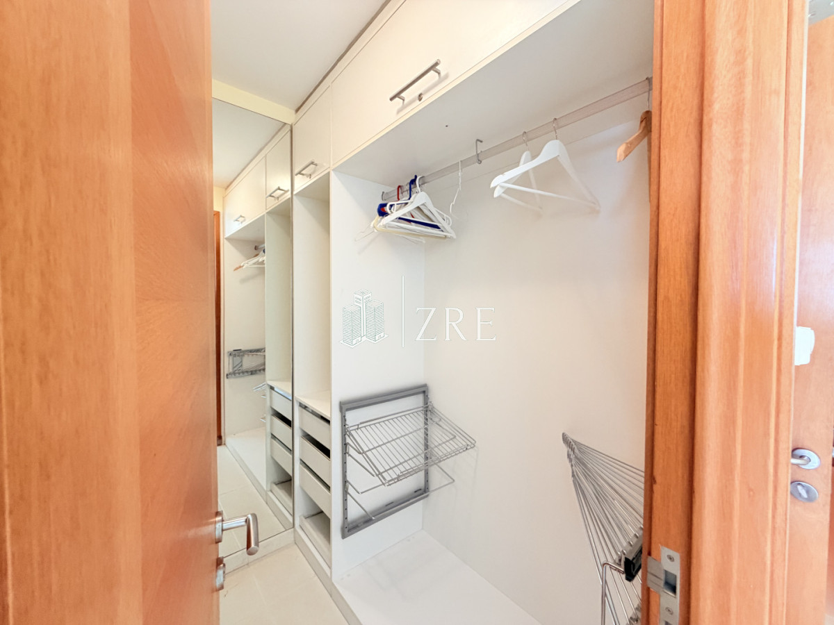 Apartamento ID.1264 - Venta apartamento 2 dormitorios. Playa mansa, Punta del Este 