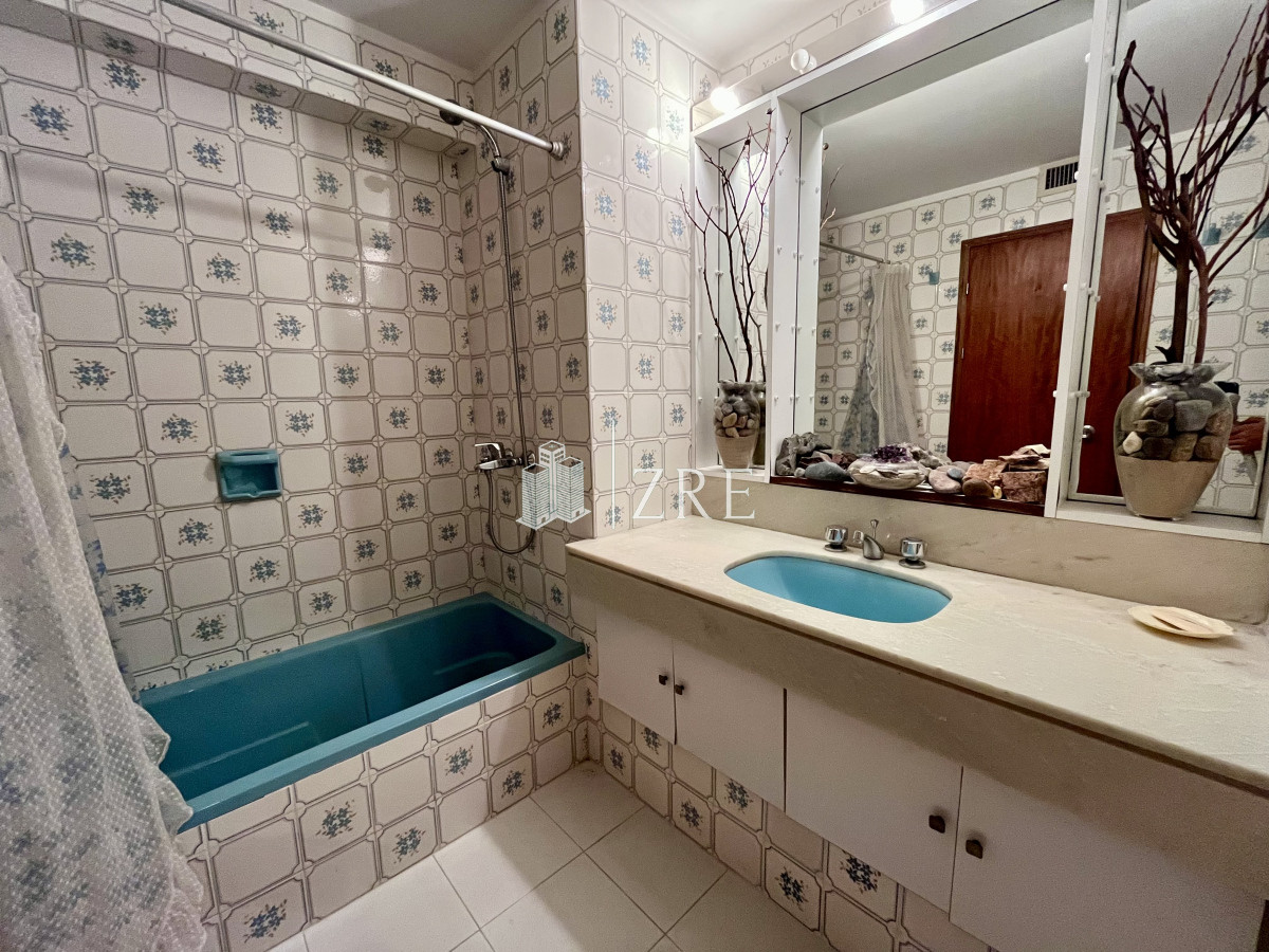 Apartamento ID.685 - Venta Apartamento en venta 3 dormitorios y dependencia en Punta Ballena