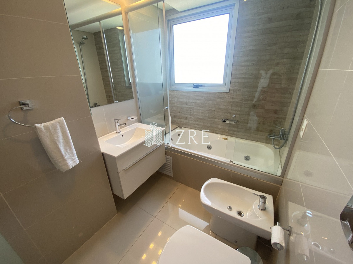 Apartamento ID.244 - Venta apartamento 3 dormitorios punta del este