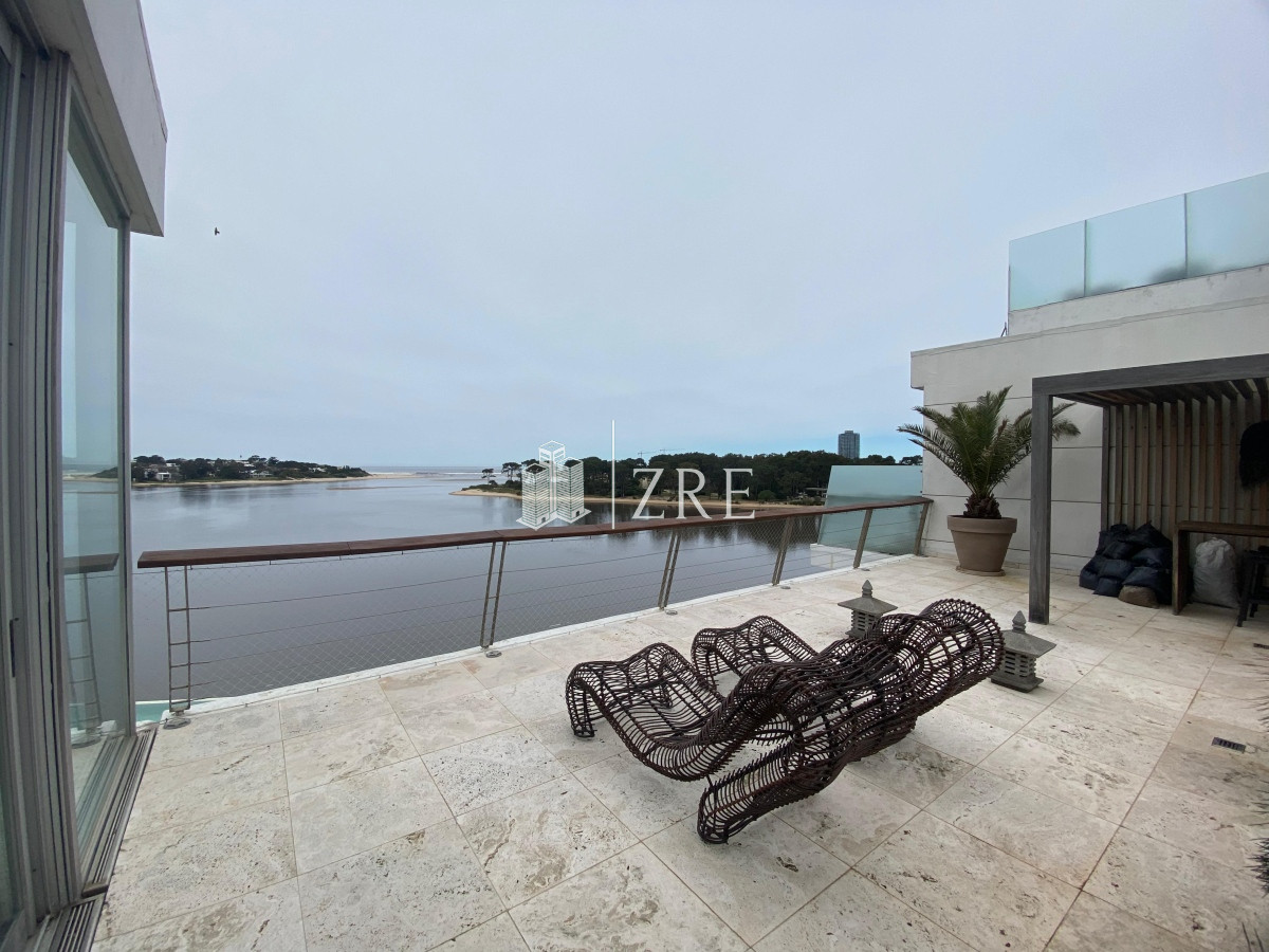 Apartamento ID.714 - Venta apartamento 3 dormitorios. 