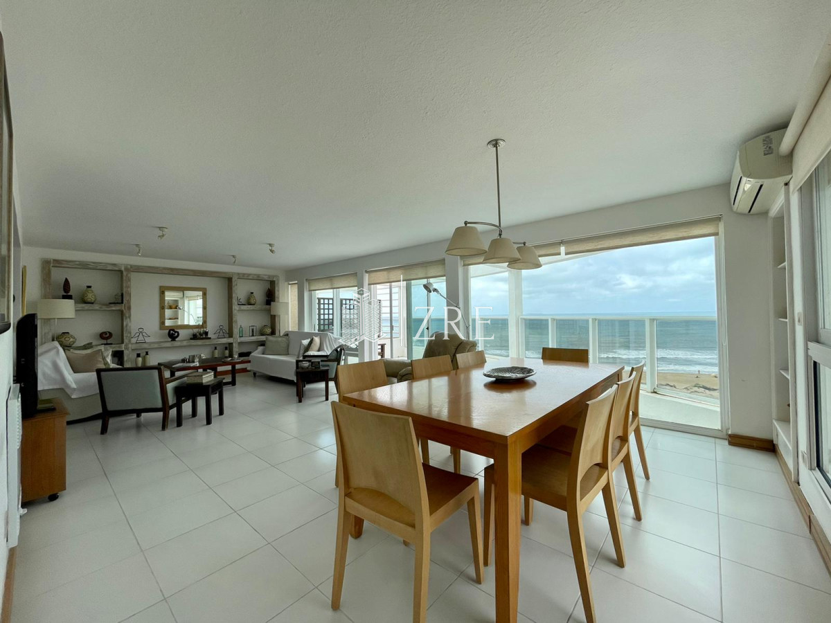 Apartamento ID.491 - Venta penthouse en primera linea de la Brava!