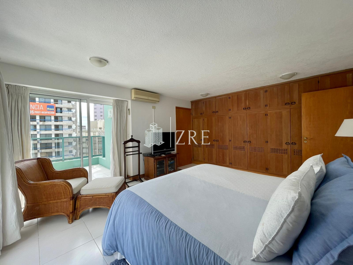 Apartamento ID.491 - Venta penthouse en primera linea de la Brava!