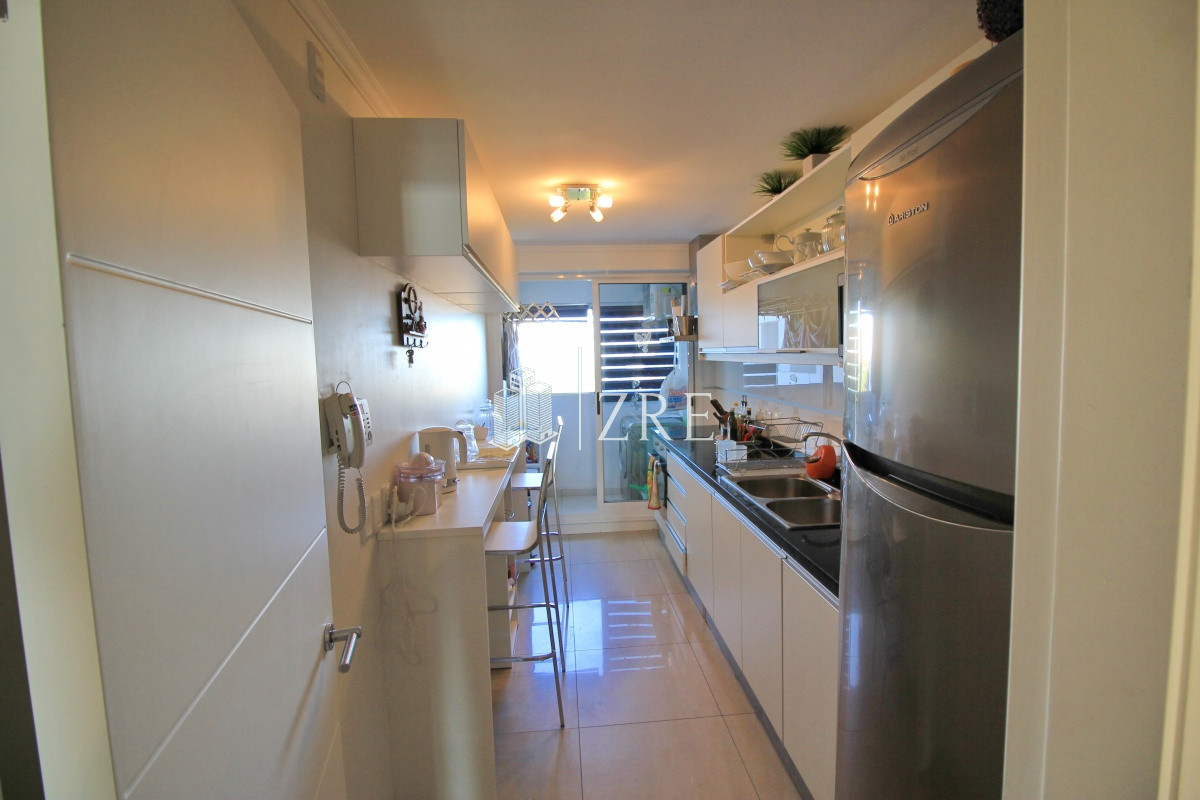 Apartamento ID.412 - Apartamento con servicios en venta y alquiler en Punta del Este, zona Conrad.