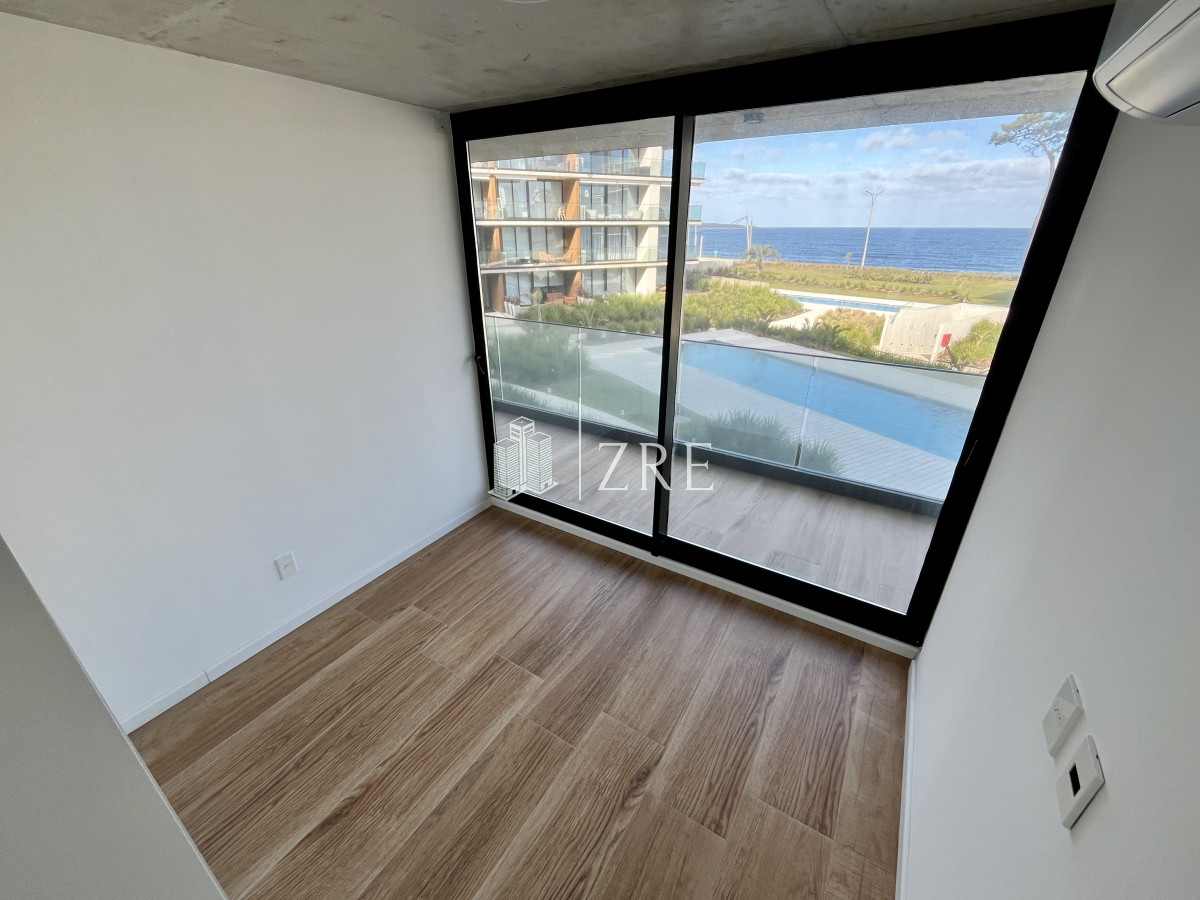 Apartamento ID.913 - Venta Apartamento, Playa Mansa, Punta Del Este 