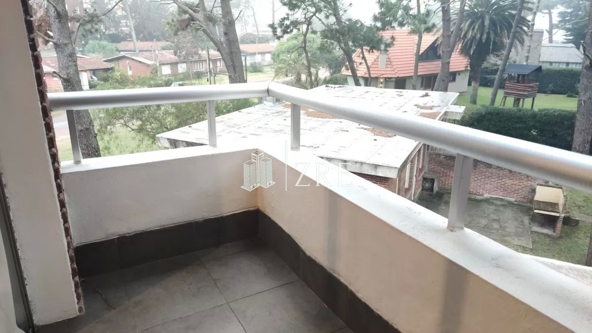 Apartamento ID.800 - Venta apartamento 2 dormitorios. Aidy Grill. Punta del Este 