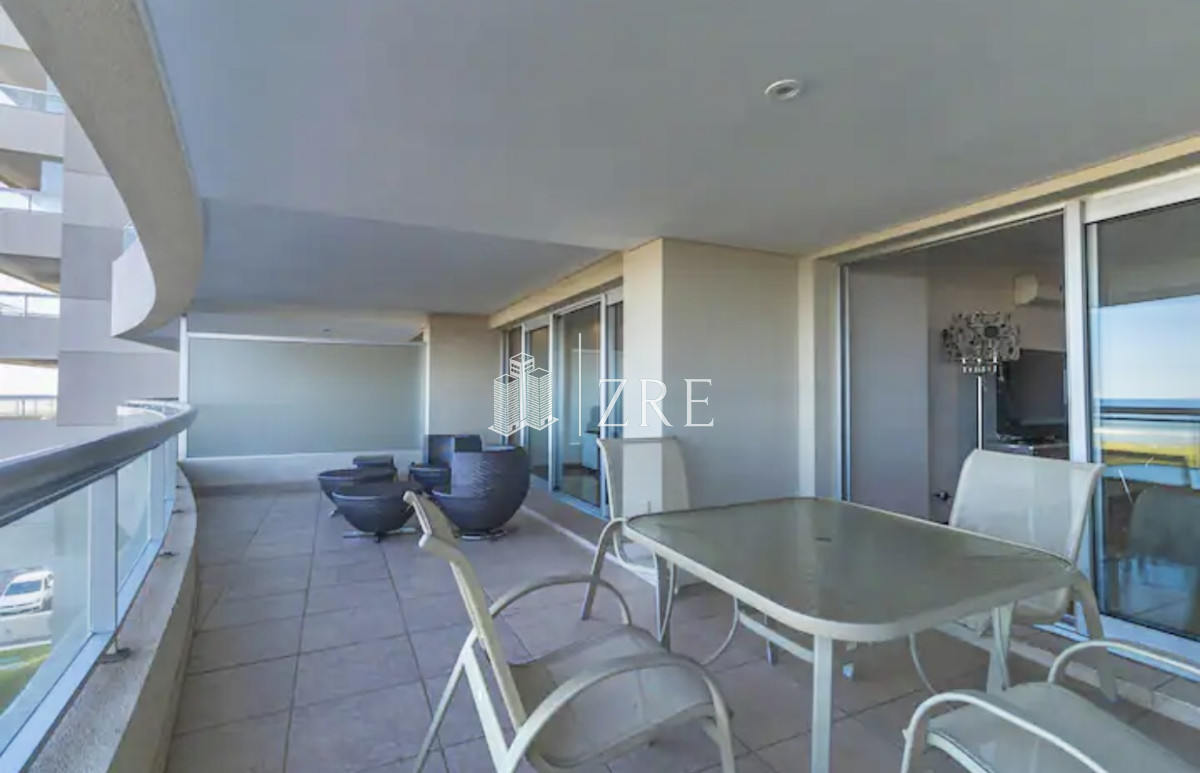 Apartamento ID.719 - Alquiler apartamento en Punta del Este con espectacular vista al Mar - 4 dormitorios