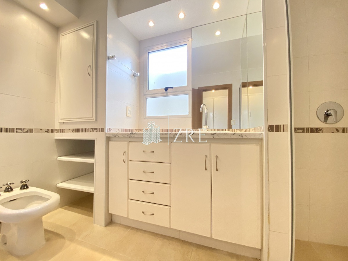 Apartamento ID.279 - Venta apartamento 4 dormitorios playa brava Punta del Este