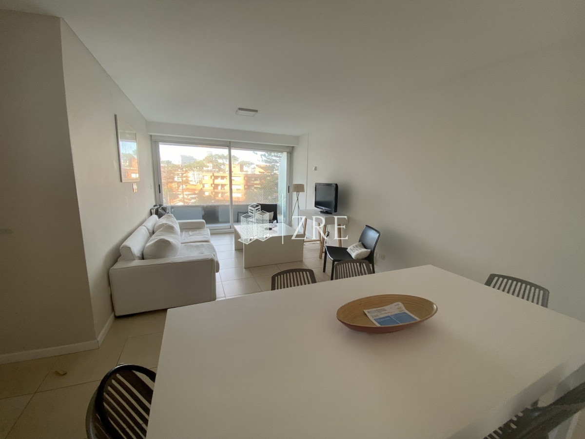 Apartamento ID.1253 - Venta apartamento 3 dormitorios, Punta del Este 