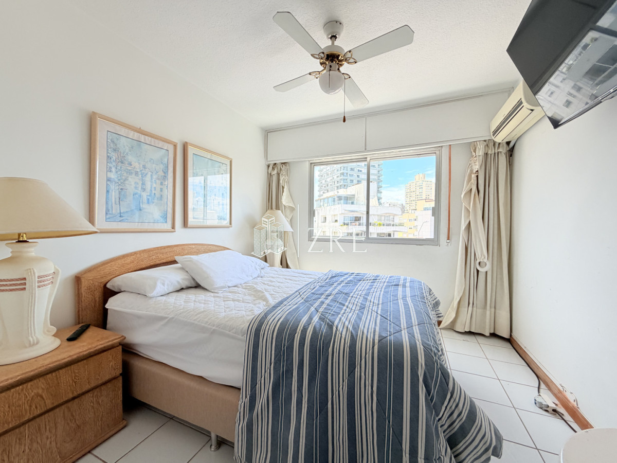 Apartamento ID.1265 - Venta apartamento 2 dormitorios. Peninsula, Punta del Este 