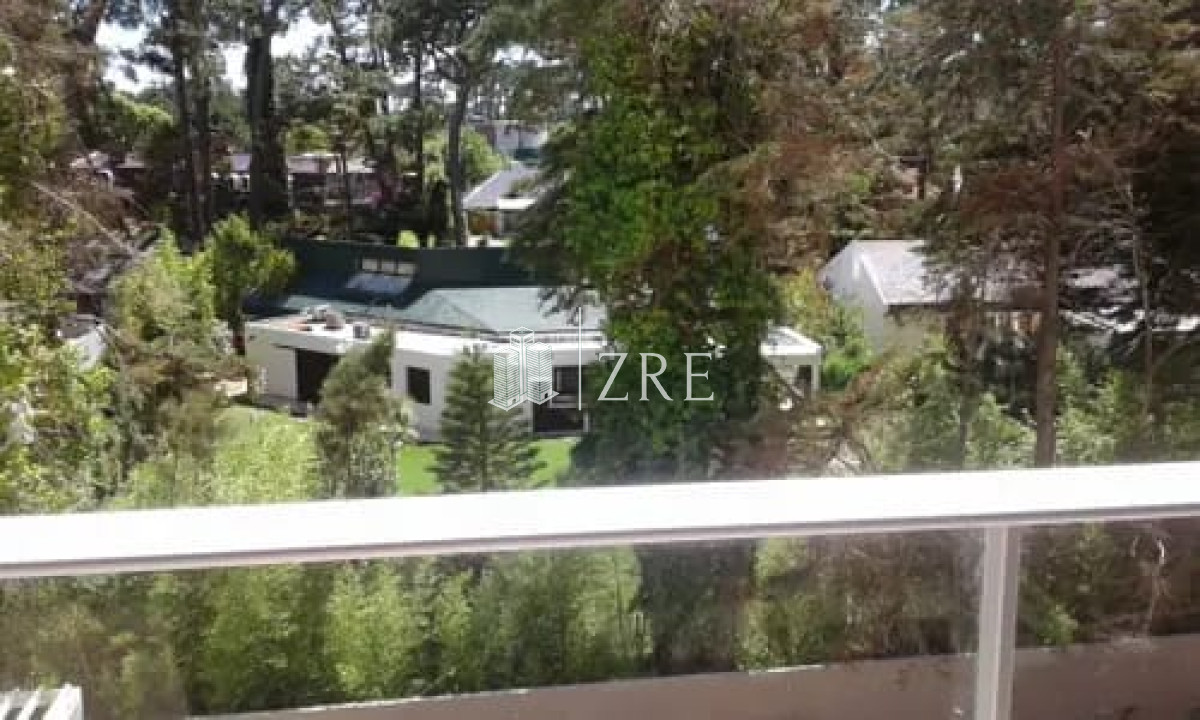 Apartamento ID.147 - Venta Departamento - 2 Dormitorios 2 Baños - Roosevelt 