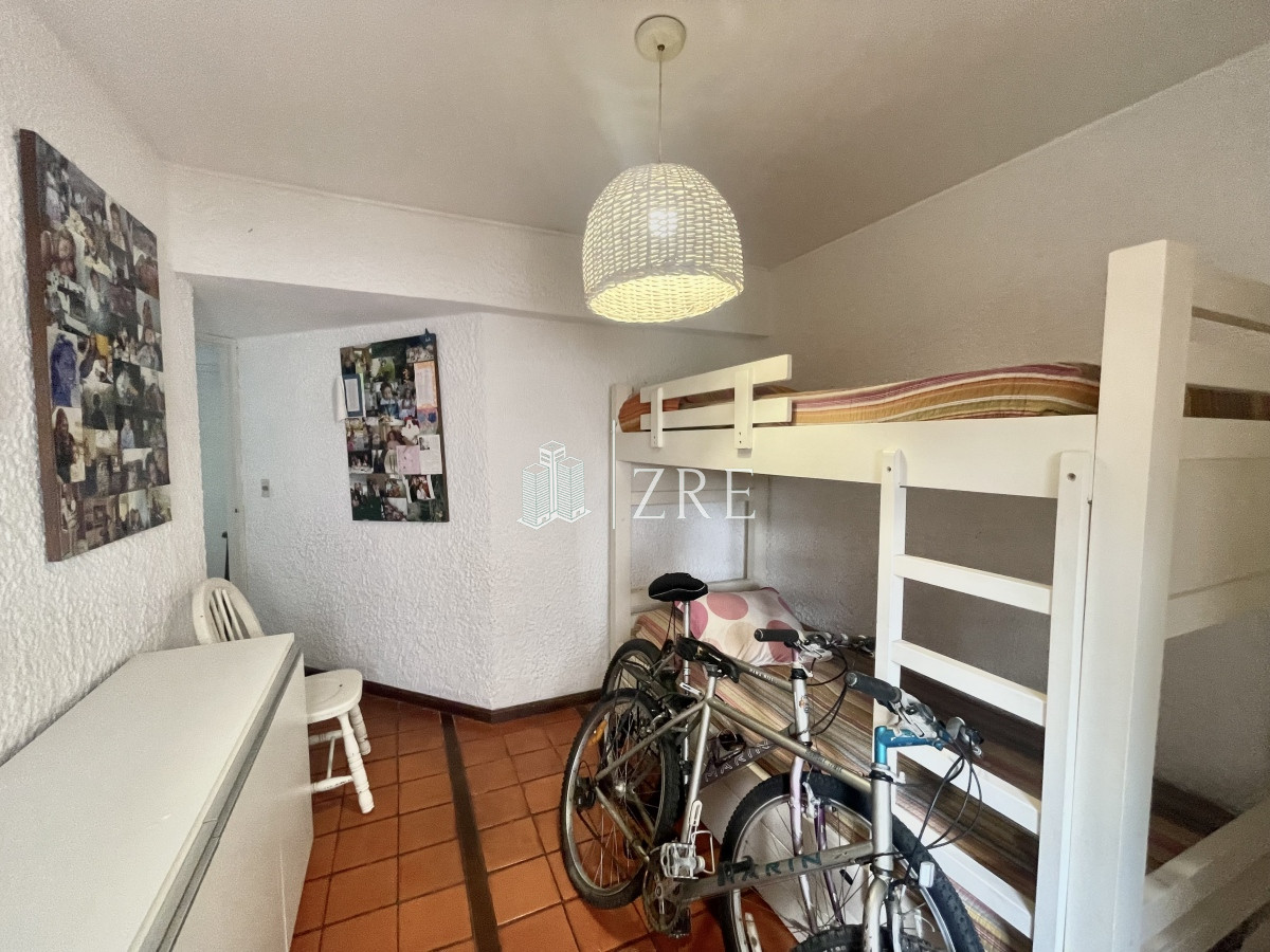 Apartamento ID.196 - Oportunidad Venta Departamento - 3 Dormitorios 2 Baños - Playa Mansa 