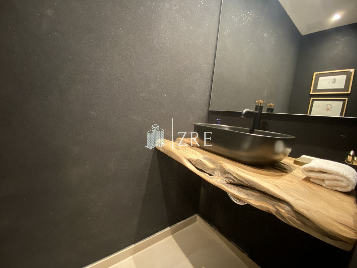 Apartamento ID.533 - Venta apartamento de 4 dormitorios Punta del Este