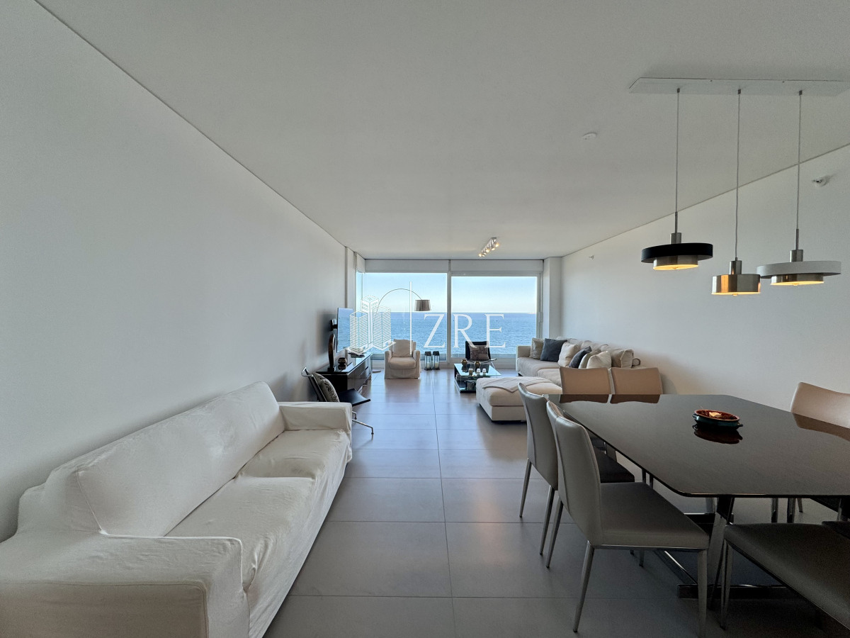 Apartamento ID.558 - Venta apartamento Punta del Este, playa brava 