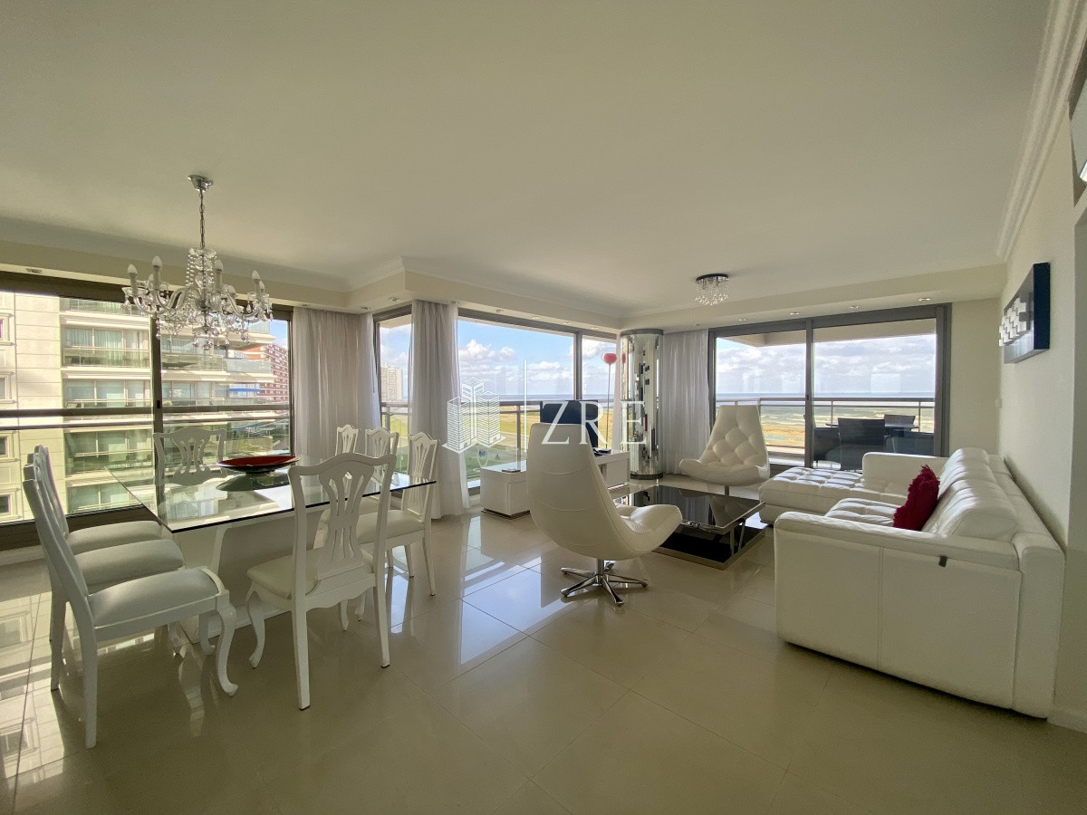 Apartamento ID.512 - Venta apartamento Imperiale, 3 dormitorios esquinero Punta del Este