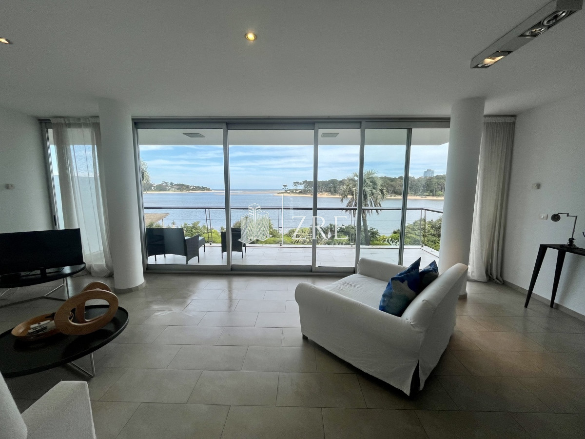 Apartamento ID.534 - Venta apartamento 3 dormitorios. La barra, Punta del Este 