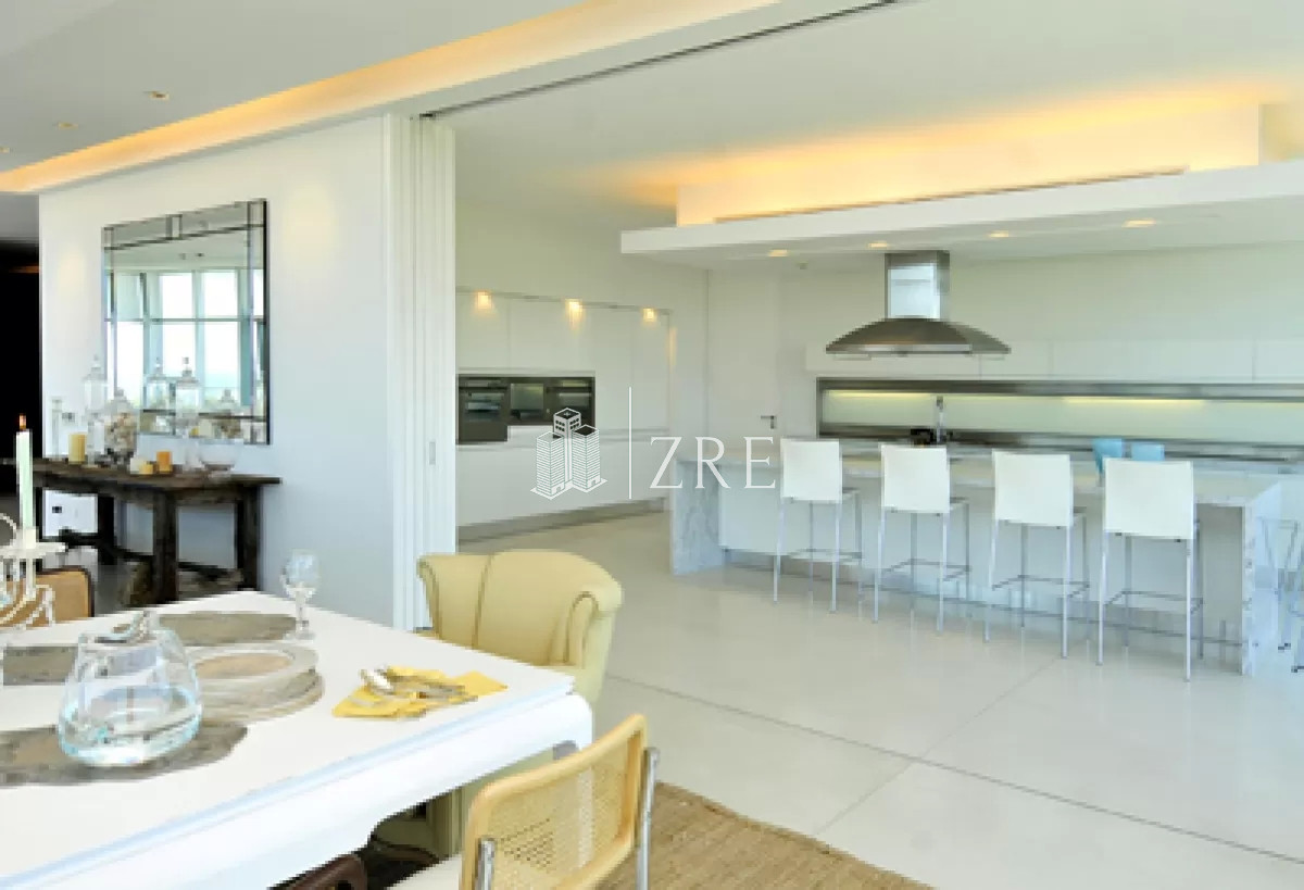 Apartamento ID.908 - Venta apartamento 5 dormitorios playa brava Punta del Este 