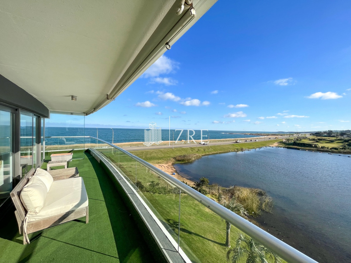 Apartamento ID.221 - Venta penthouse 3 dormitorios punta del este 