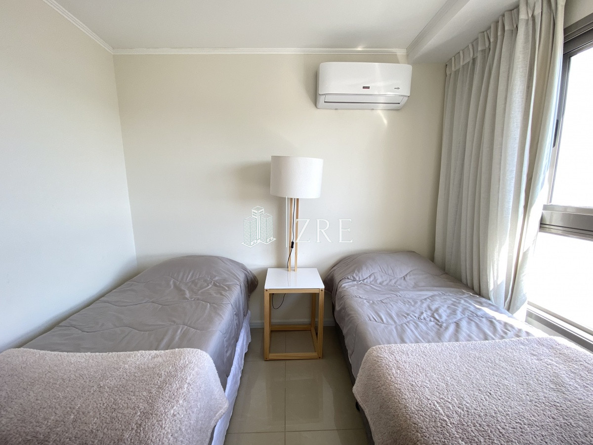 Apartamento ID.300 - VENTA  APARTAMENTO 2 DORMITORIOS IMPERIALE PUNTA DEL ESTE