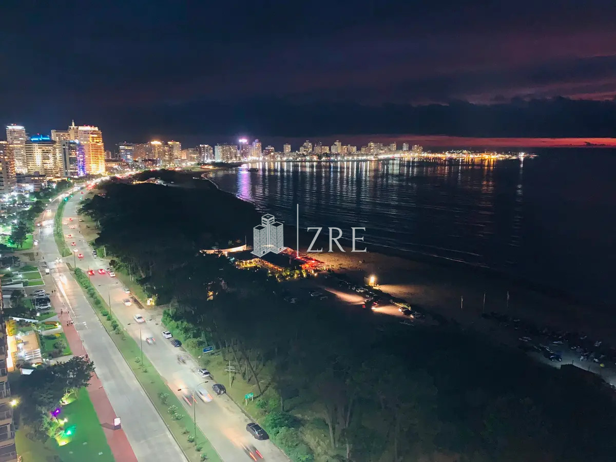 Apartamento ID.644 - Venta apartamento tres dormitorios