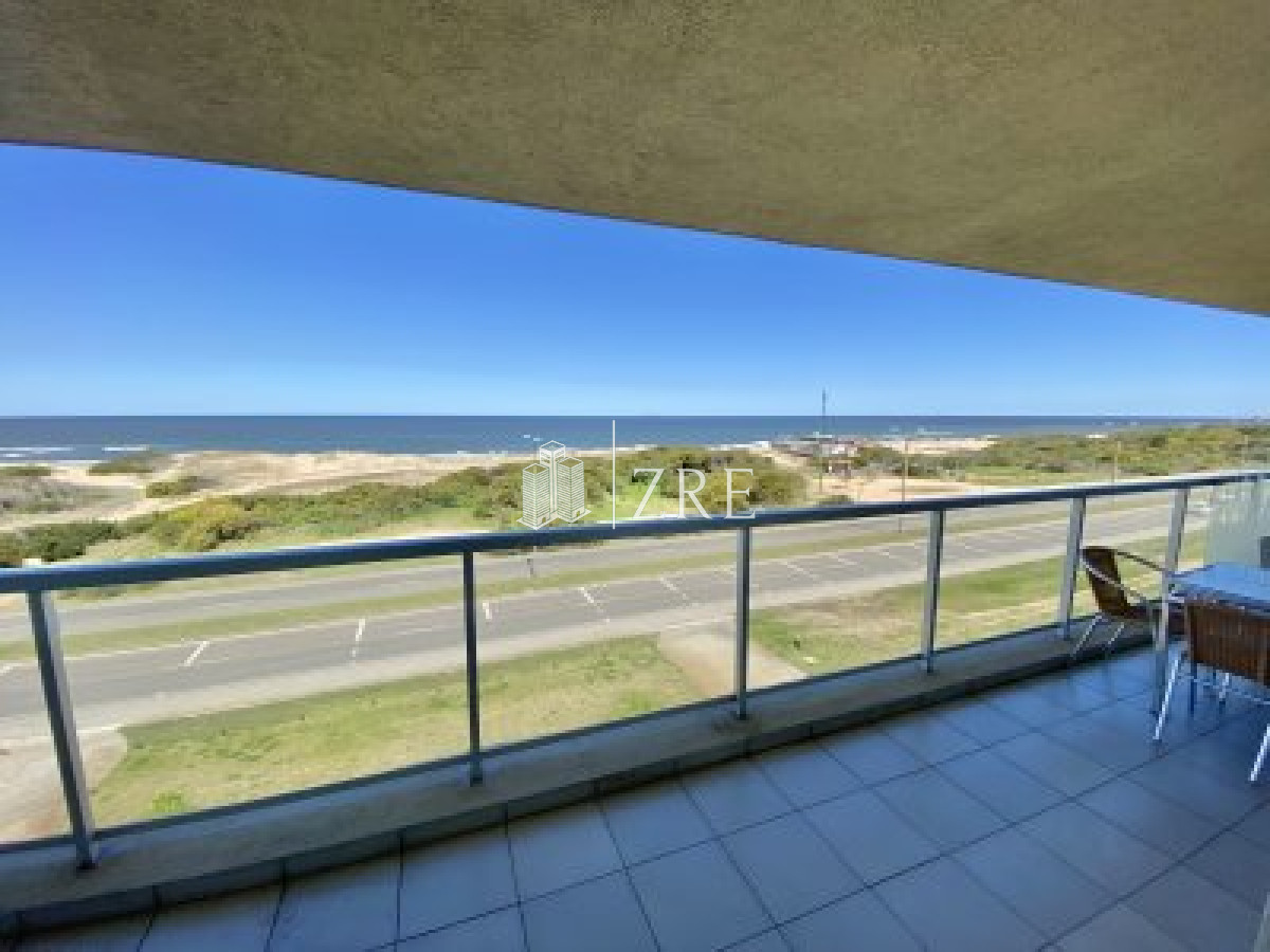 Apartamento ID.116 - Alquiler espectacular apartamento en primera linea - Punta del Este, Brava