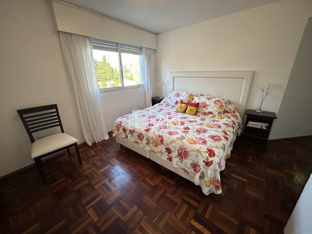 Apartamento ID.85 - Venta apartamento primera linea Punta del Este 3 dormitorios