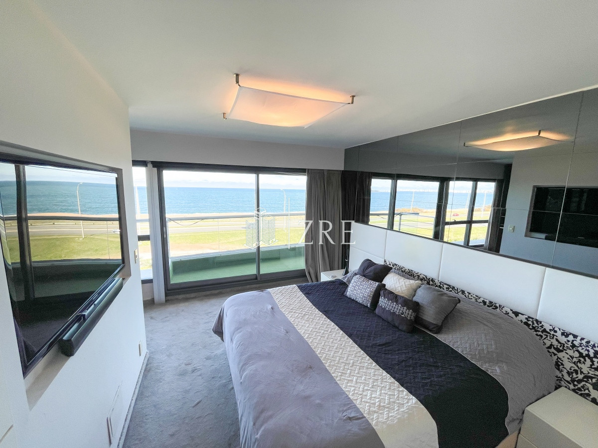 Apartamento ID.221 - Venta penthouse 3 dormitorios punta del este 