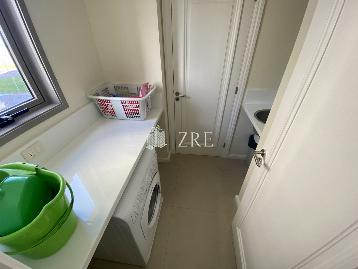 Apartamento ID.512 - Venta apartamento Imperiale, 3 dormitorios esquinero Punta del Este