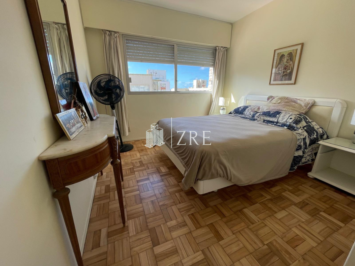 Apartamento ID.613 - Venta apartamento 3 dormitorios. Península, Punta del Este. 